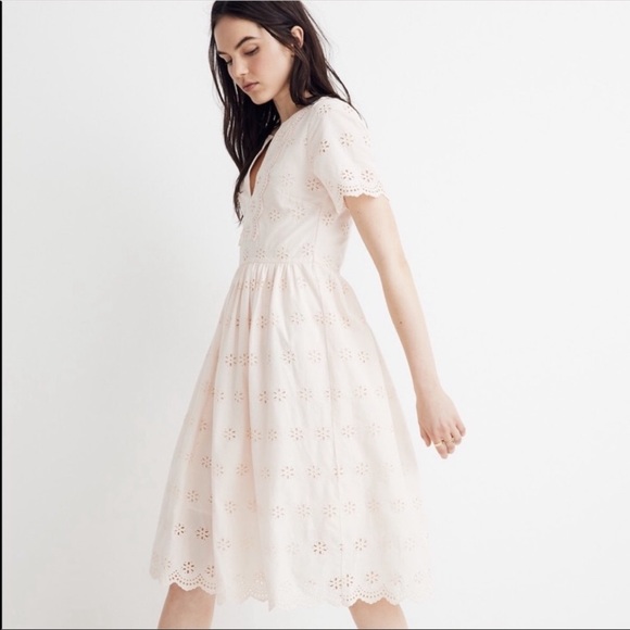 Madewell Dresses & Skirts - Madewell Pink Scalloped Eyelet Midi Dress